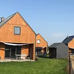 Slajszowki-domki Caloroczne * Slajszewo