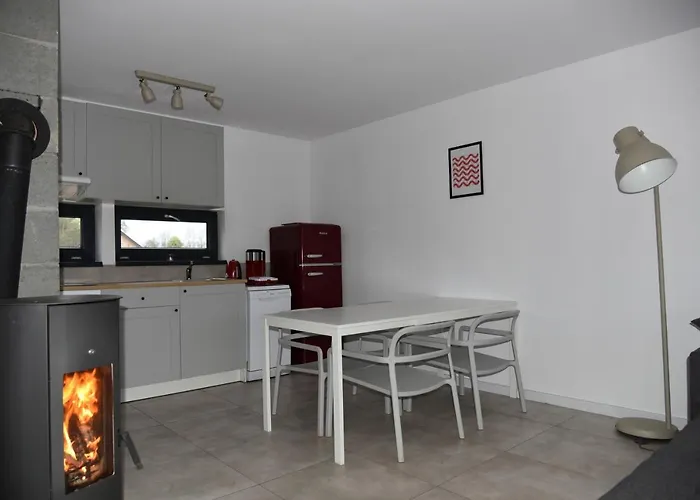 بيت للعطل Slajszowki-domki Caloroczne