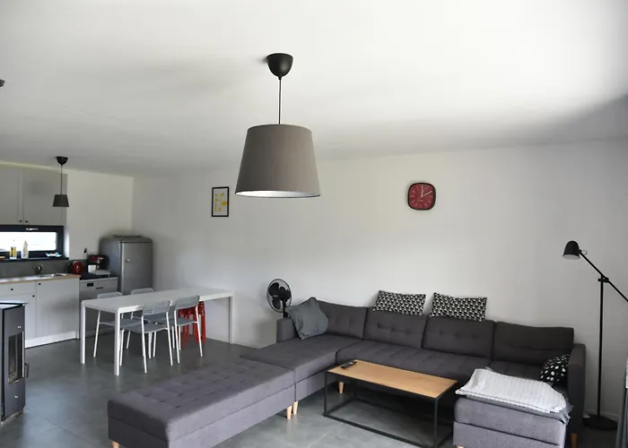 بيت للعطل Slajszowki-domki Caloroczne