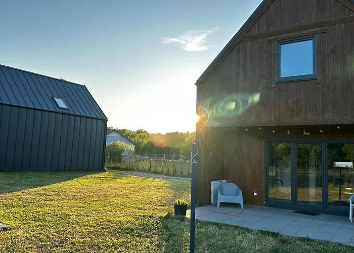 بيت للعطل Slajszowki-domki Caloroczne *